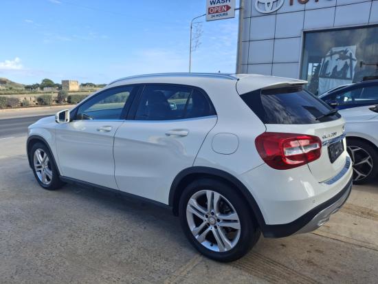 11mercedes-benz mercedes-benz mercedes-benz's images